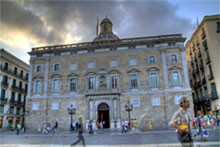 5 de maig, estelades a la plaça de Sant Jaume